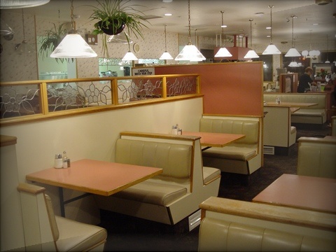 About Us | Rolly's Restaurant Hope BC